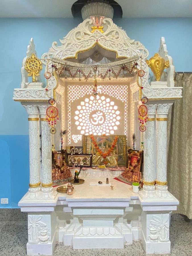 Chanduka Palace Пури Экстерьер фото