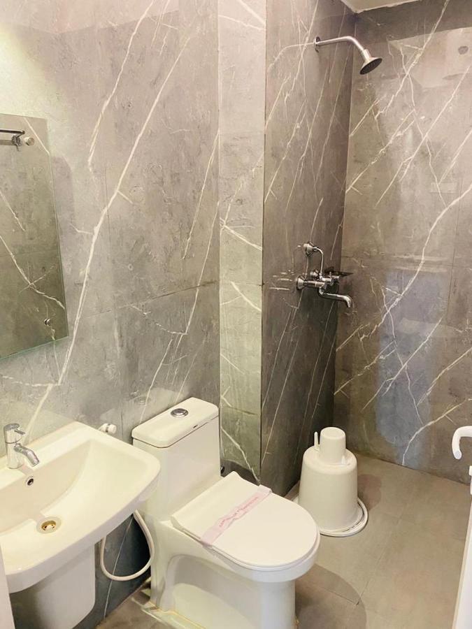 Chanduka Palace Пури Экстерьер фото