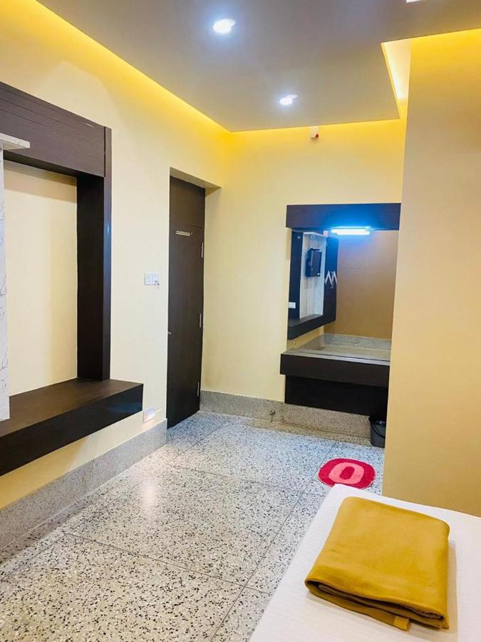 Chanduka Palace Пури Экстерьер фото