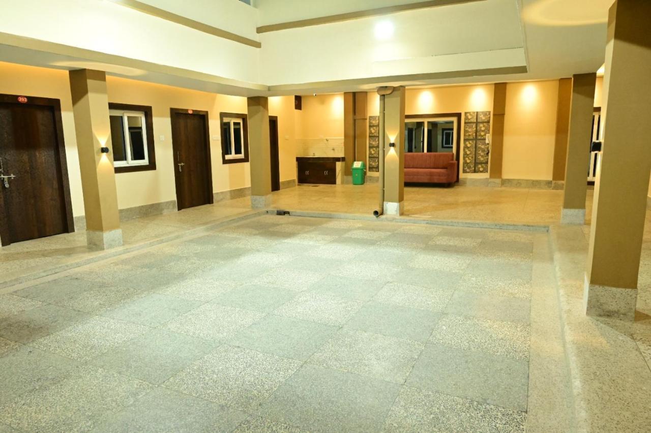 Chanduka Palace Пури Экстерьер фото