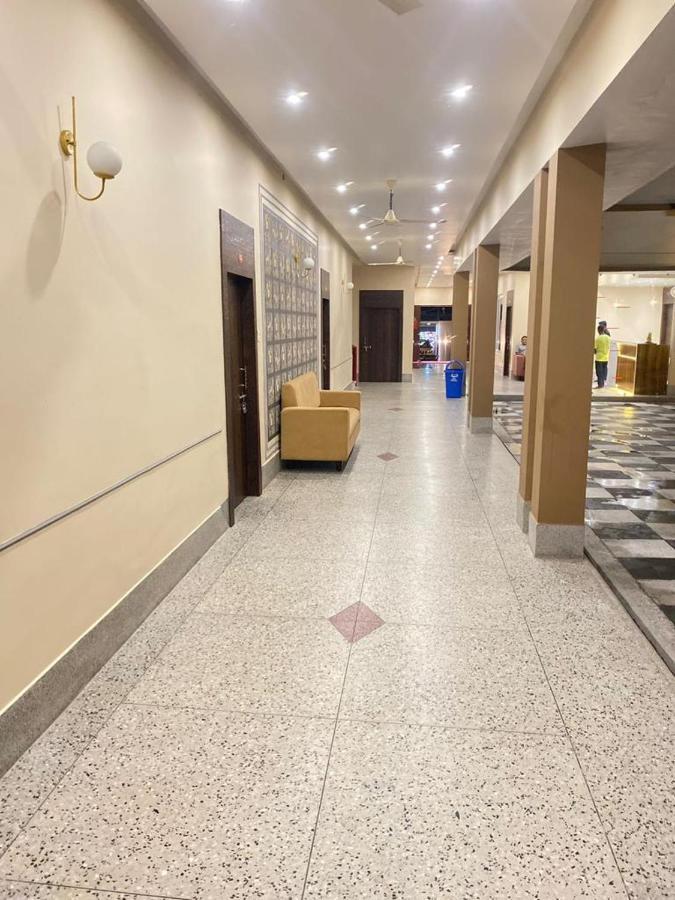 Chanduka Palace Пури Экстерьер фото
